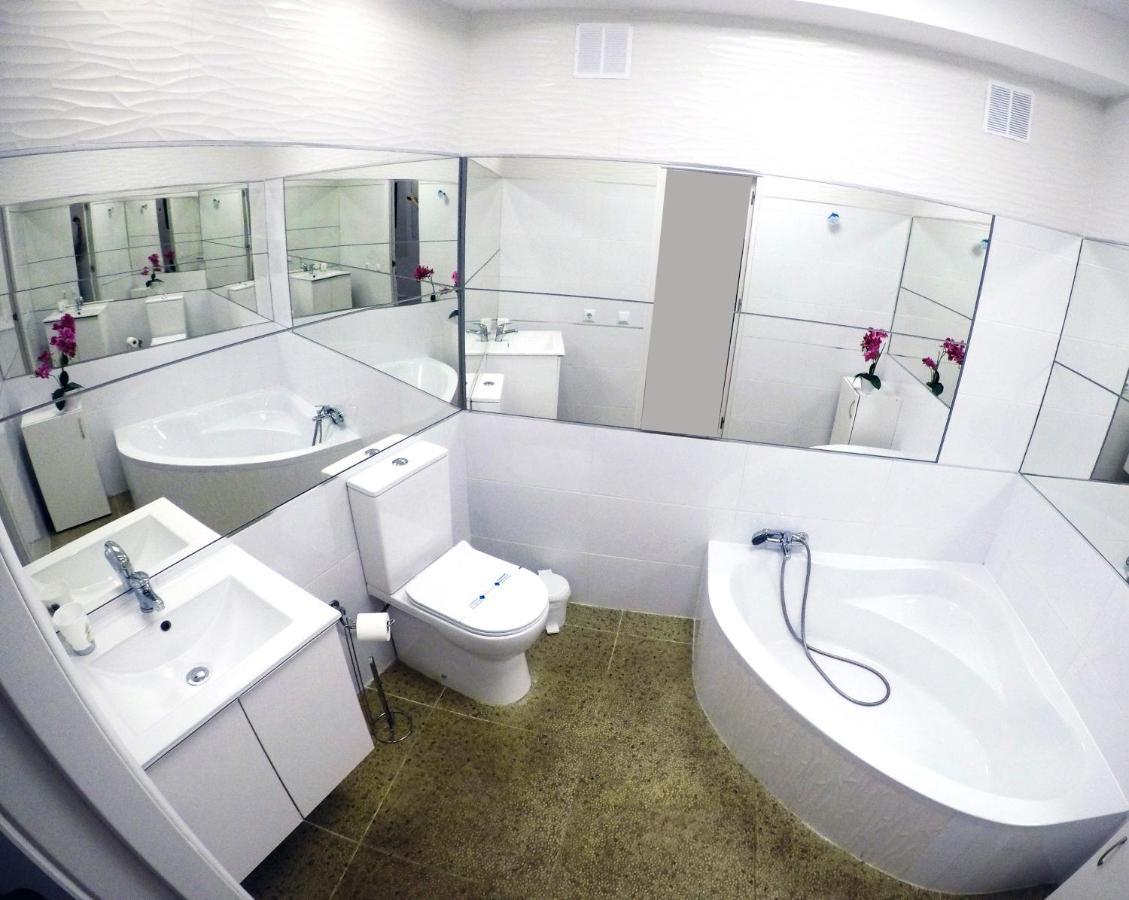 פלאייה דה לאס אמריקס Fantastic 2 Bedrooms, Just 20 Meters From Ocean מראה חיצוני תמונה